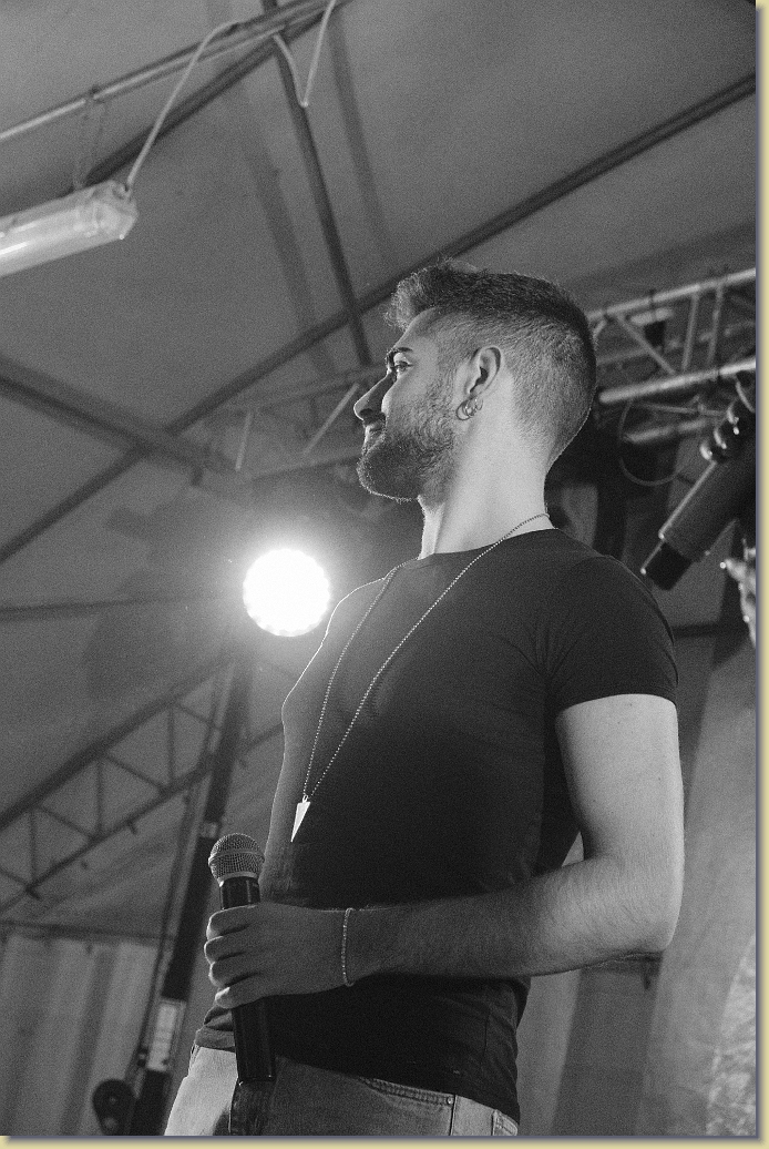 Foto successiva